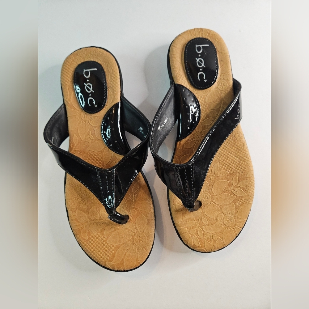 Black BOC sandals womens size 6.